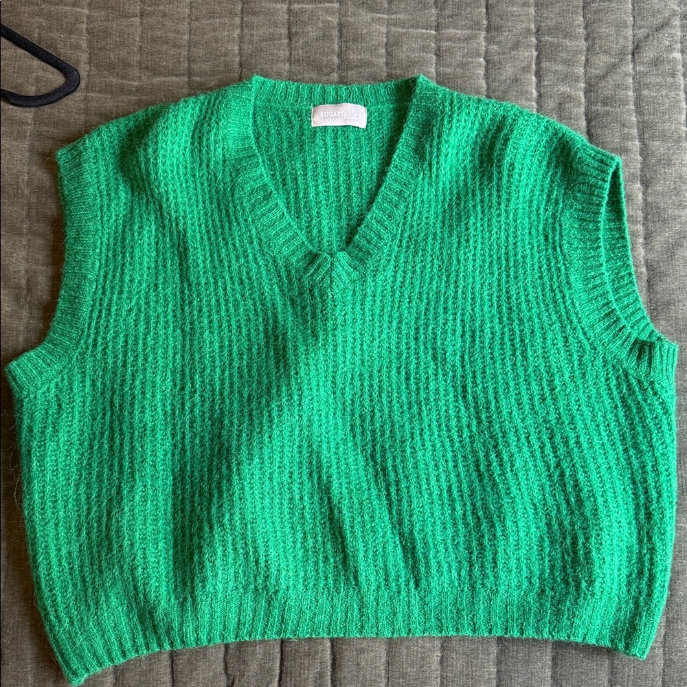 Green V-Neck Sweater Vest